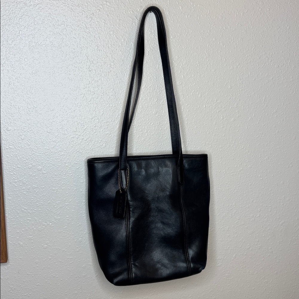 COACH Vintage Leather Legacy Lunch Tote Shopper 9077 Two Strap Shoulder Bag